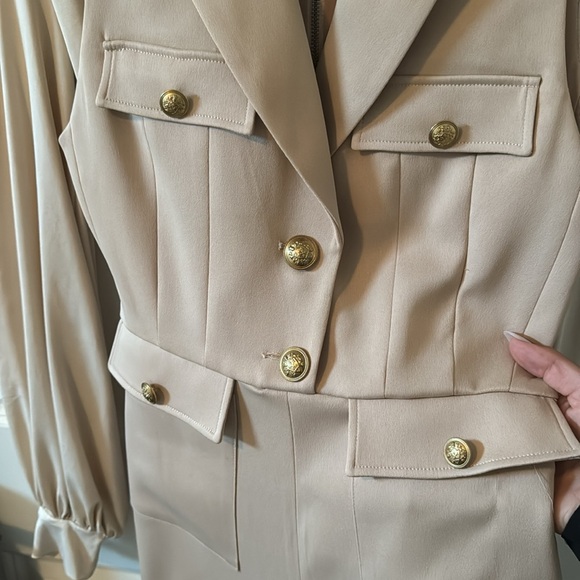 Alice and Olivia romper - Picture 4 of 4